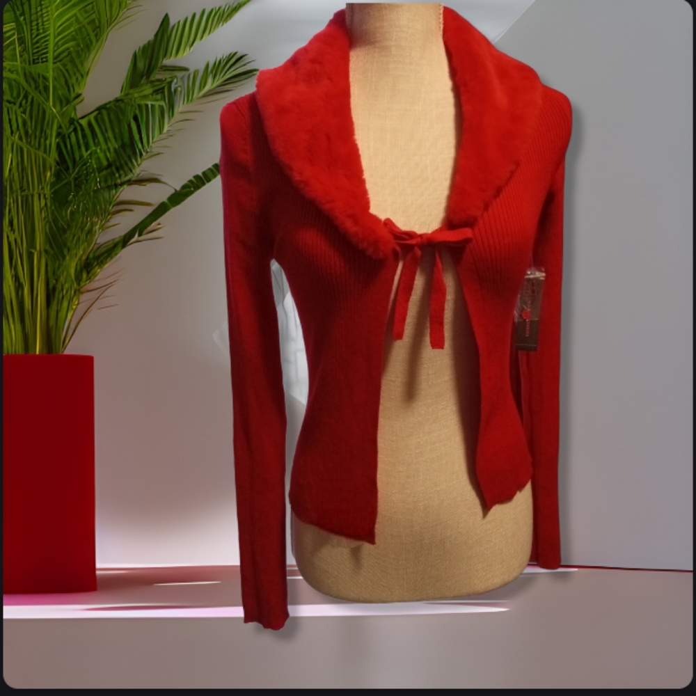 🎀Red Faux Fur Open Tie Front Cardigan NWT - Picture 1 of 8